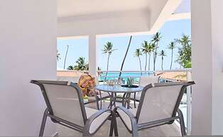 Beachfront Condo 2 Pools Private Beach 8 Guest