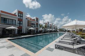 2BR Love Nest Jacuzzi Gym 1 Free Excursion