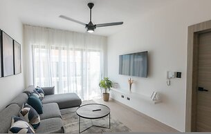 2BR Love Nest Jacuzzi Gym 1 Free Excursion