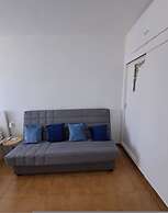 Beachfront 3BR Condo w Pool Views Sleeps 10