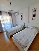 Beachfront 3BR Condo w Pool Views Sleeps 10