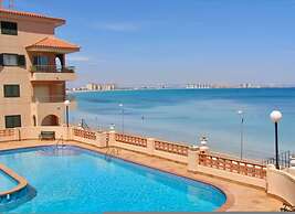 Beachfront 3BR Condo w Pool Views Sleeps 10