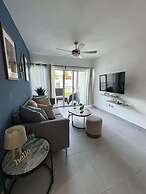 Modern 2BR Escape White Sands Beach Access