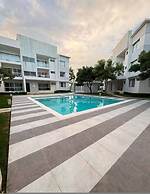 Modern 2BR Escape White Sands Beach Access