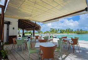 Rooftop Jacuzzi Condo Free Airport Transfer