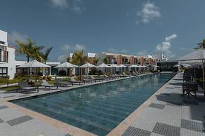 Rooftop Jacuzzi Condo Free Airport Transfer