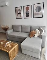 Rooftop Jacuzzi Condo Free Airport Transfer
