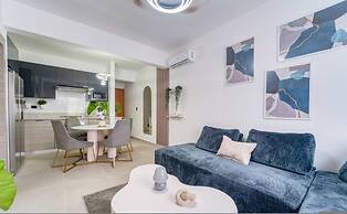 2-level Retreat Jacuzzi Free Airport Transfer