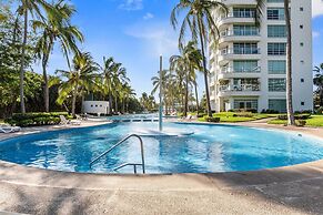 Luxury Beach 2BR Resort Access Vidanta