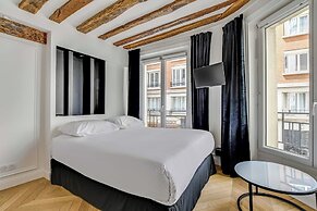 2bdr/5p Apartment au Centre de Paris in Downtown Paris