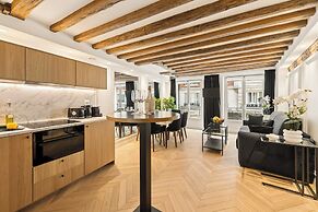 2bdr/5p Apartment au Centre de Paris in Downtown Paris