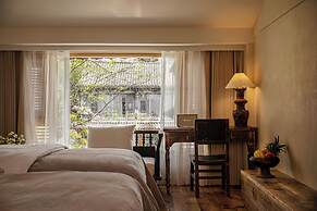 Dali Jiwu Hotel