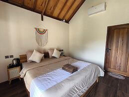 Botanika Estate