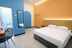 Tripletree Kenaro Hotel