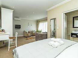 Hermanus Cliff Path Lodge