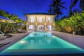 Villa Royal Lotus