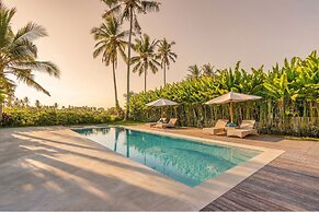 Villa Royal Lotus