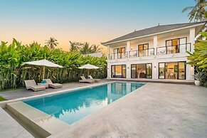 Villa Royal Lotus