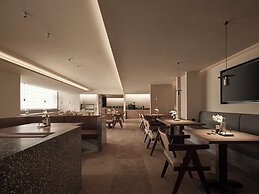 Atour Origin Hotel