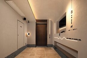 Atour Origin Hotel