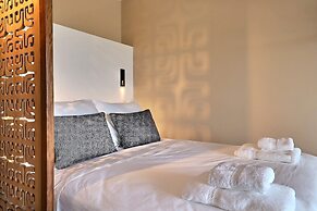 Mahana Suite