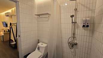 Norns Silom Cafe & Stay