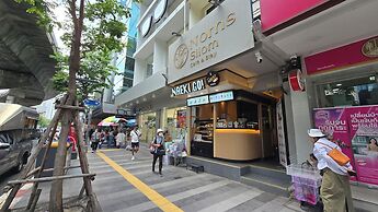 Norns Silom Cafe & Stay