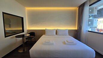 Norns Silom Cafe & Stay