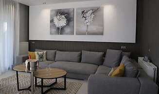 Heaven Horizon Villa - Ethereal and Blissful Gem