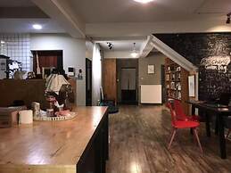 Ma Cherie Hostel