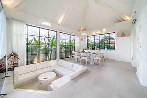 White Shell Villa 1