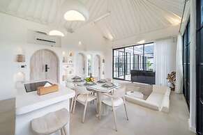 White Shell Villa 1