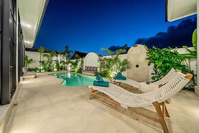 White Shell Villa 1