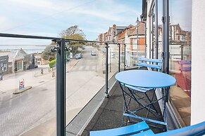 Host Stay 2b Hamilton Road