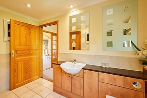 Host Stay Lodge 32
