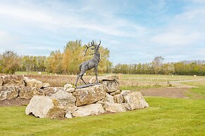 Host Stay Stag Lodge