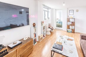 Host Stay Essex Place