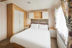 Host Stay Tommy s Lodge
