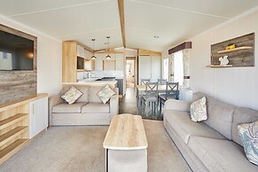 Host Stay Tommy s Lodge