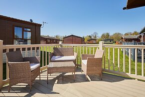 Host Stay Ness Lodge