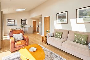 Host Stay Stille House