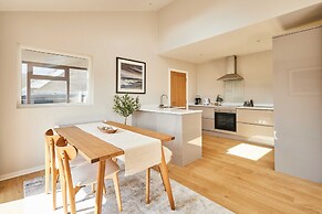 Host Stay Stille House