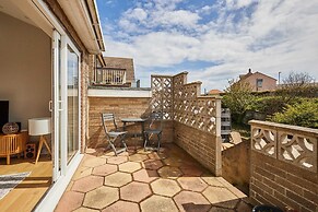 Host Stay Stille House