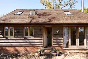 Host Stay The Tiled Cottage