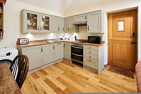 Host Stay The Tiled Cottage