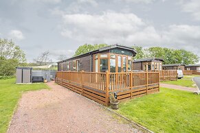 Host Stay Hazel Retreat