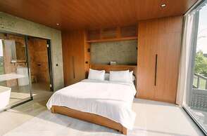 Luxury 3BR Townhouse