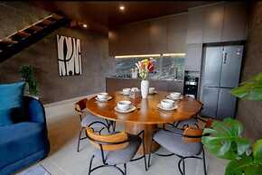 Luxury 3BR Townhouse
