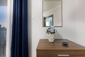 Spacious 2BR Podium Marina near Valletta