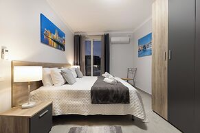 Spacious 2BR Podium Marina near Valletta